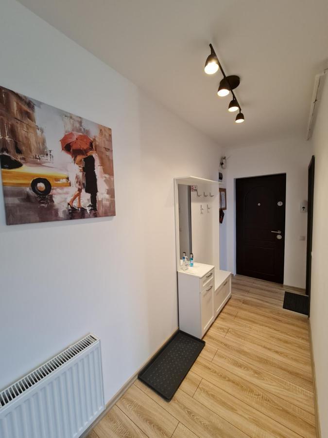 Apartment Select Center